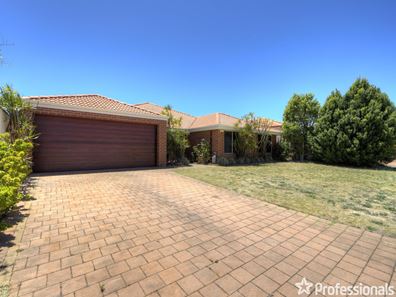 115 Fruit Tree Crescent, Forrestfield WA 6058