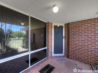 115 Fruit Tree Crescent, Forrestfield WA 6058