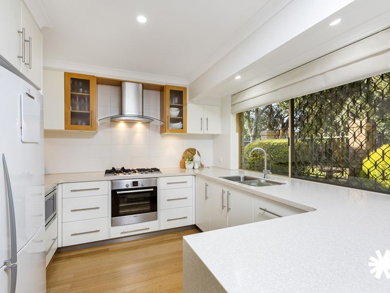 6 Parramatta Lane, Willetton