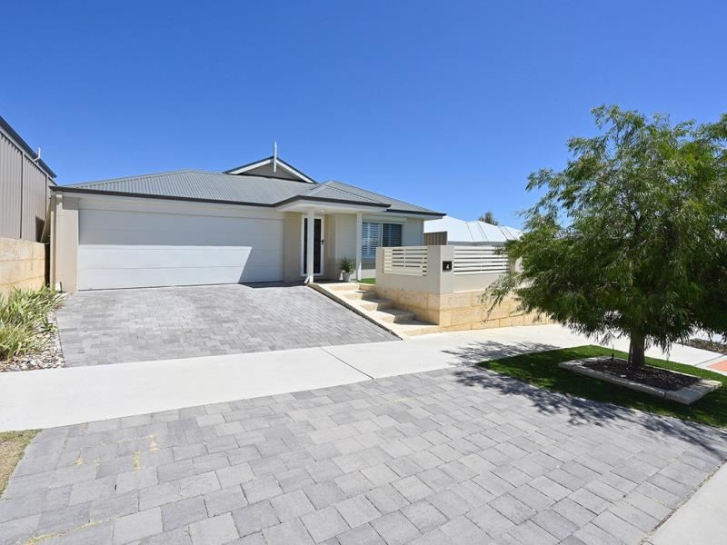 4 Rondo Way, Yanchep