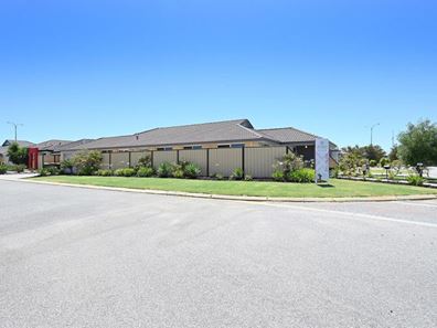 1 Nalgan Court, Carramar WA 6031