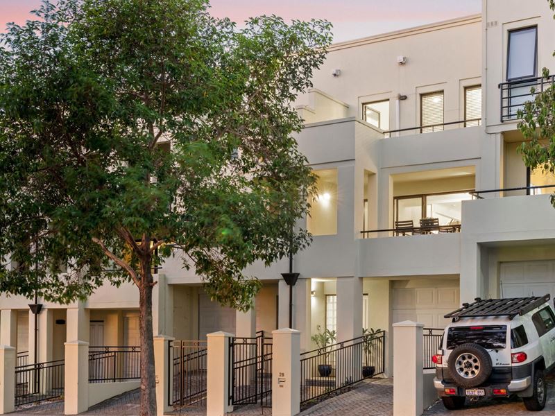 2b Randell Street, Perth
