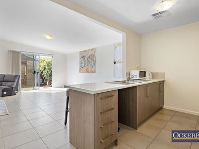 25 Broach Way, Alkimos WA 6038