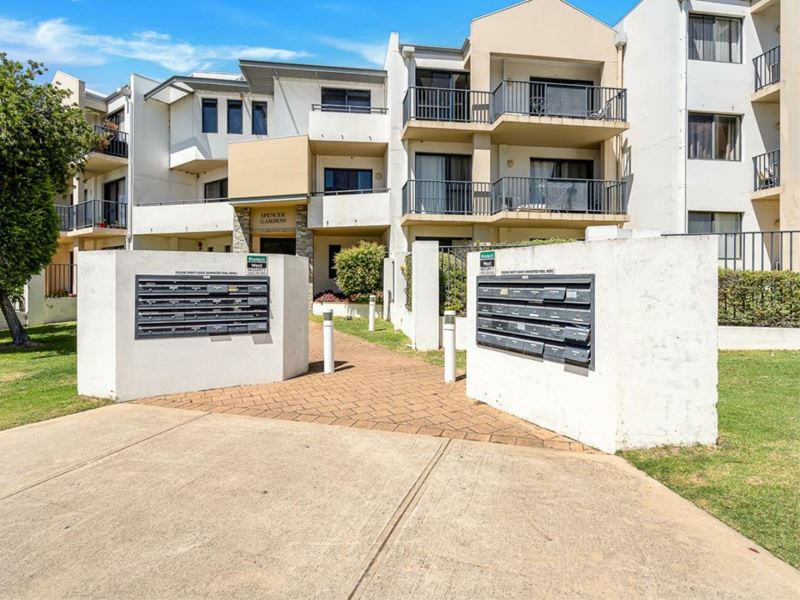 30/17 Southdown Place, Thornlie WA 6108