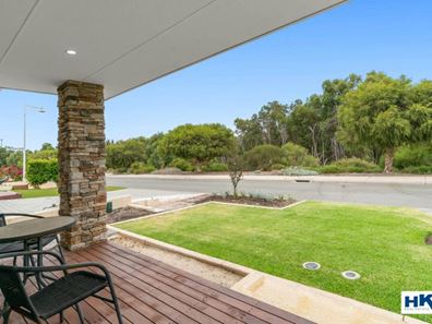 12 Clydesdale Street, The Vines WA 6069