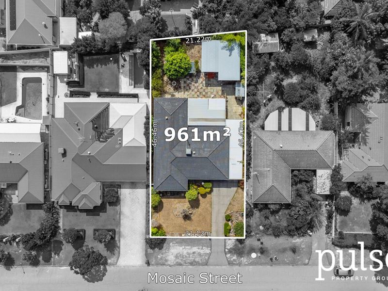 24 Mosaic Street East, Shelley