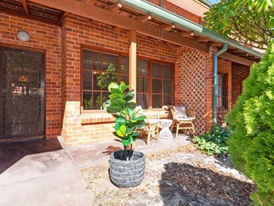 2/49 Seventh Avenue, Maylands WA 6051