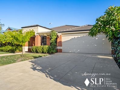 21 Hollins Bend, Madeley WA 6065