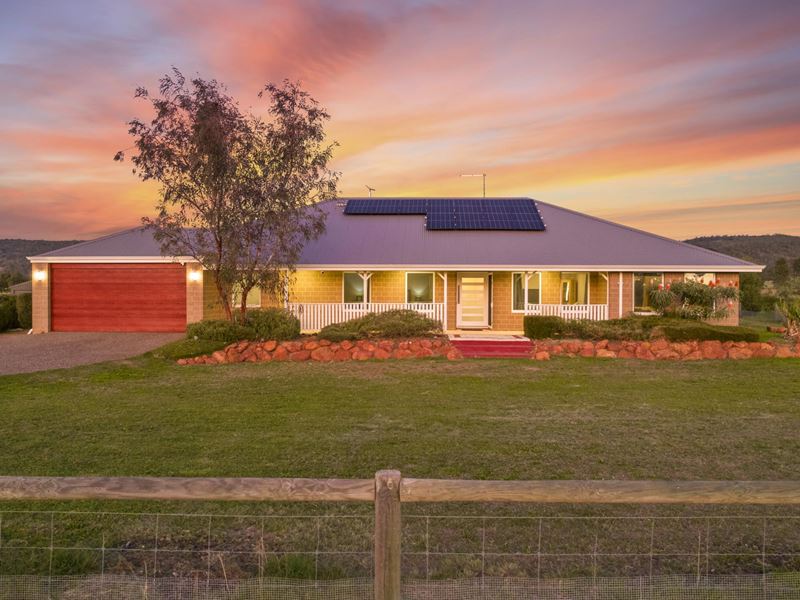 94 Rangeview Loop, Serpentine