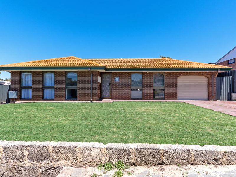 11 Bayou Court, Heathridge