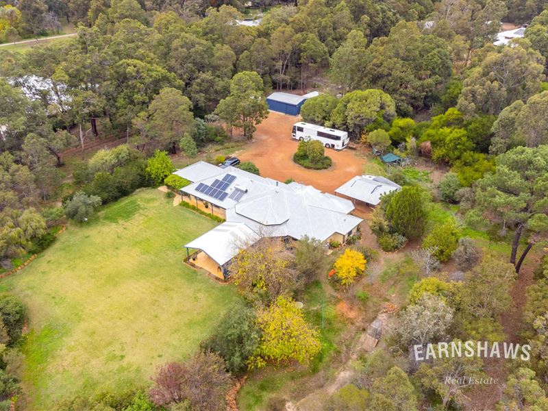 570 Zamia Drive, Mundaring WA 6073