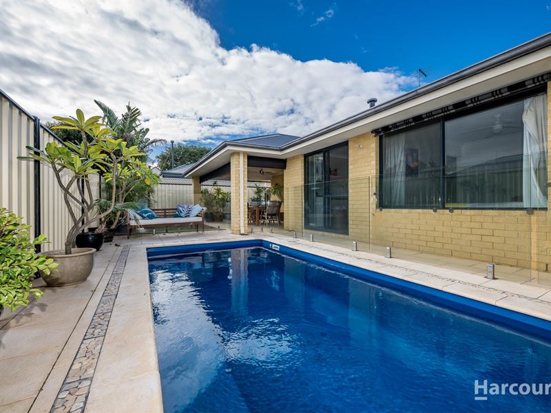 15 Lantern Way, Clarkson