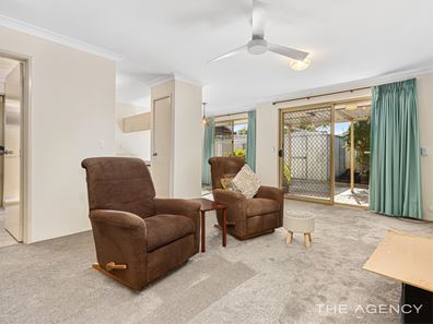 2/7 Sepia Court, Rockingham WA 6168