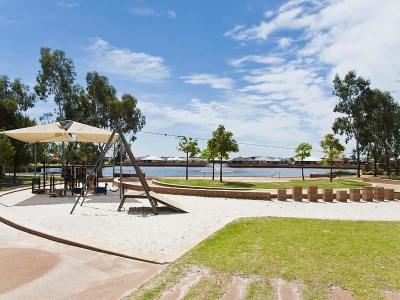 75 Pleasantview Parade, Baldivis