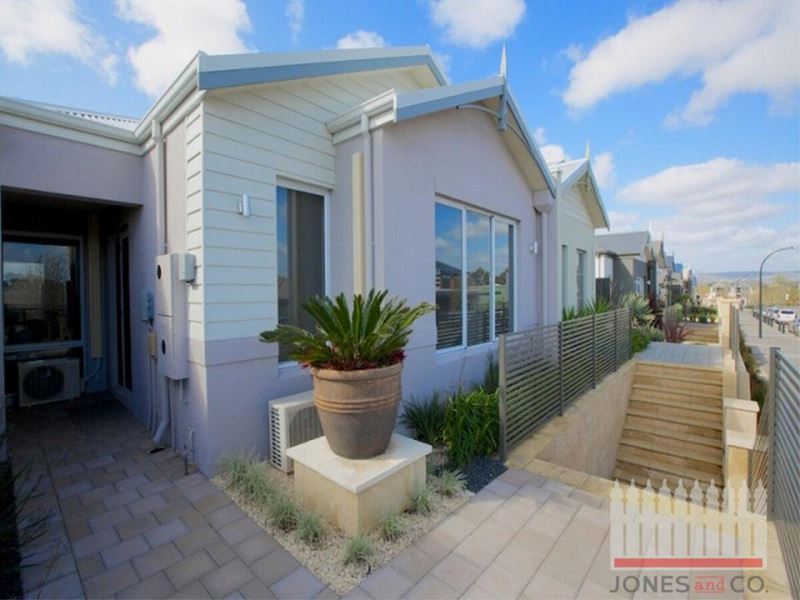 24 Flecker Promenade, Aveley