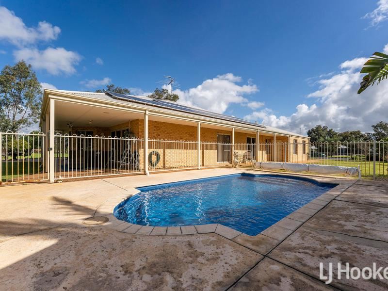 17 Hanover Way, West Pinjarra