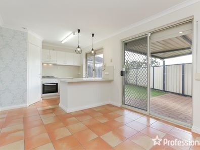 4/742 Karrinyup Road, Balcatta WA 6021