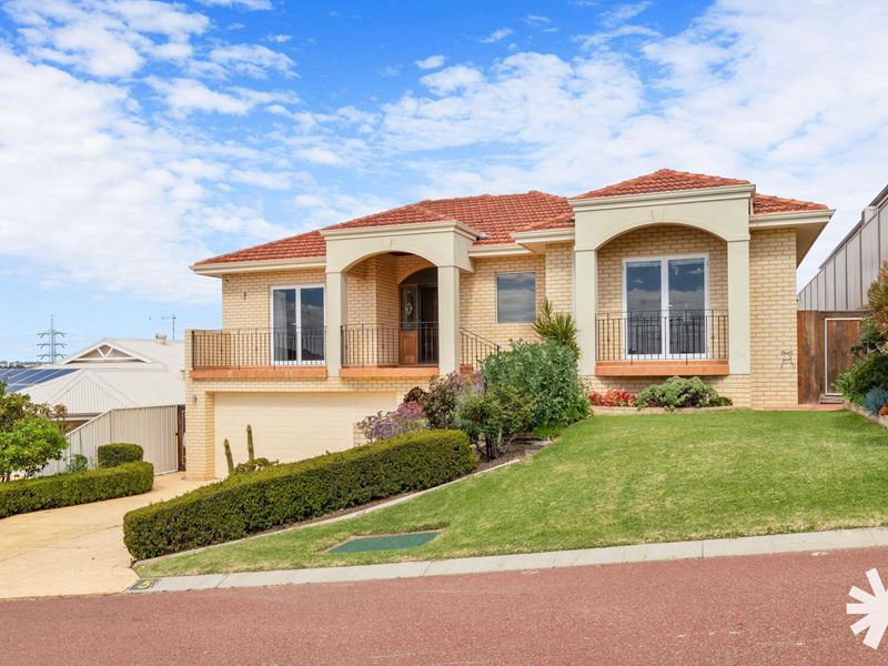 5 Cedron Rise, Coogee WA 6166