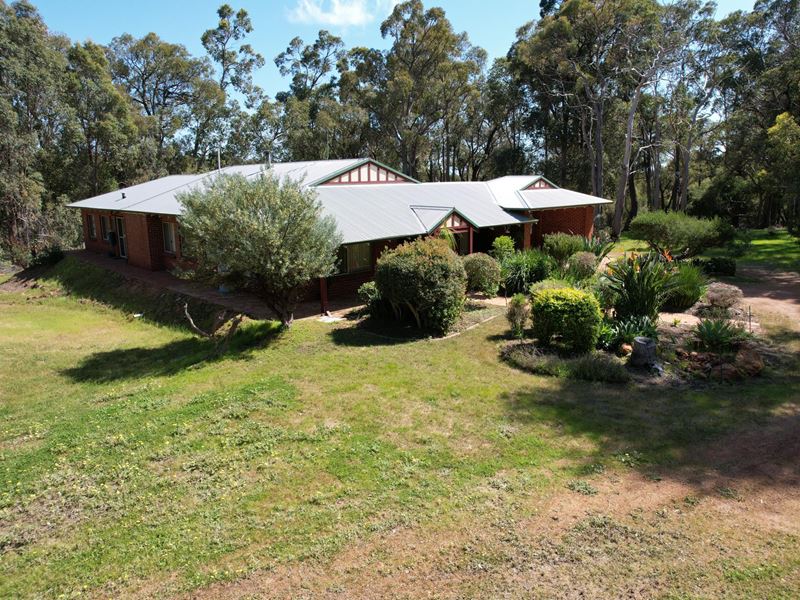 500 Kingston Road, Mount Helena