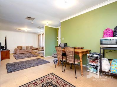 8 Clewlow Court, Withers WA 6230