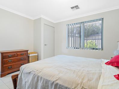 53A Haselmere Circus, Rockingham WA 6168