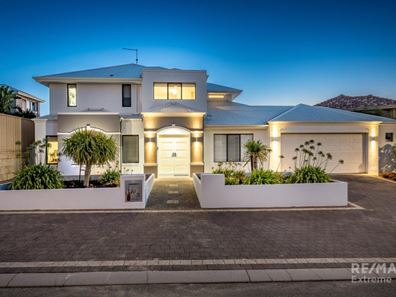 3 Blackpool Promenade, Iluka WA 6028