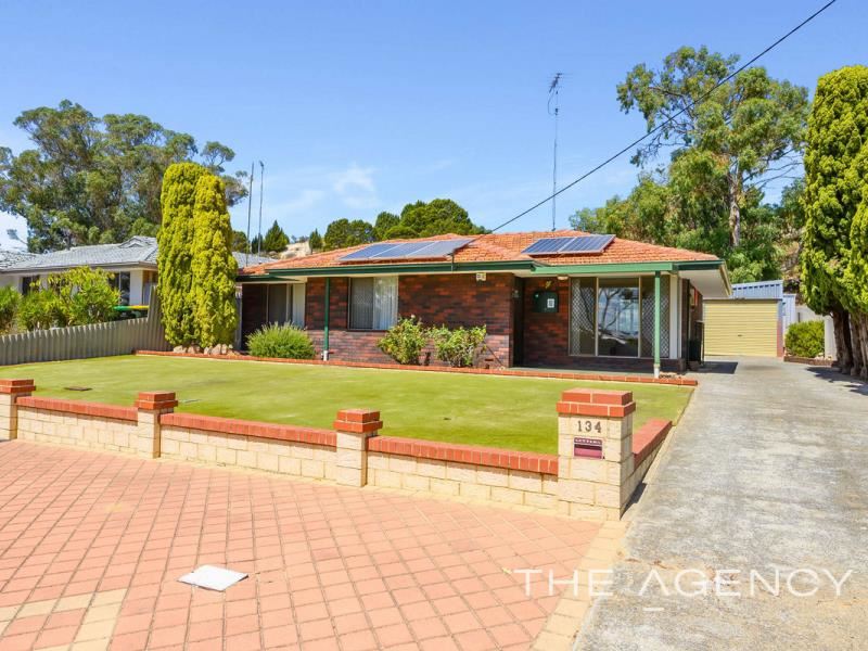 134 Camberwarra Drive, Craigie