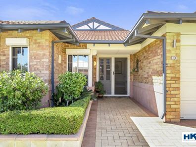 19 St Pierre Circuit, Currambine WA 6028