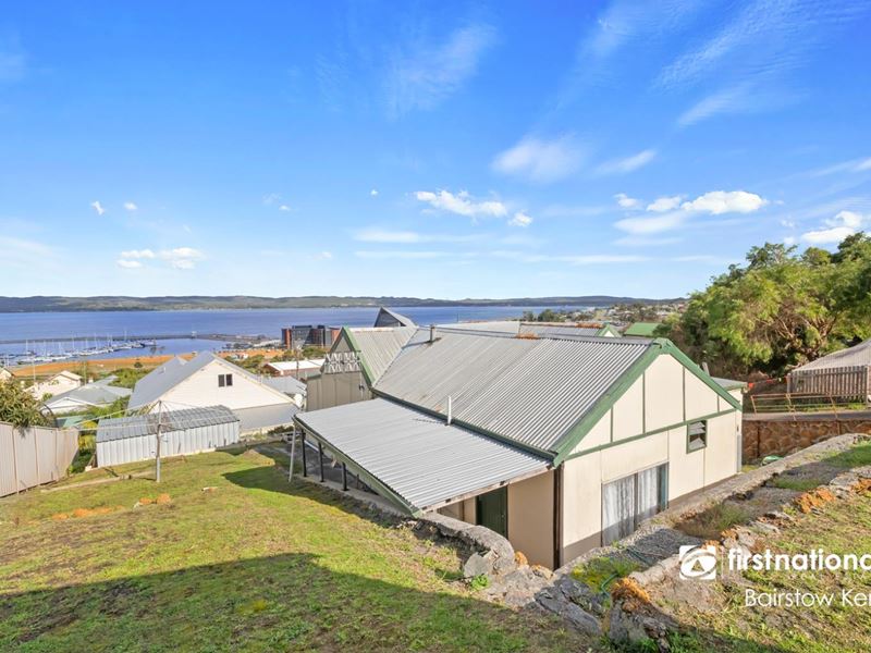 10A Frederick Street, Albany WA 6330