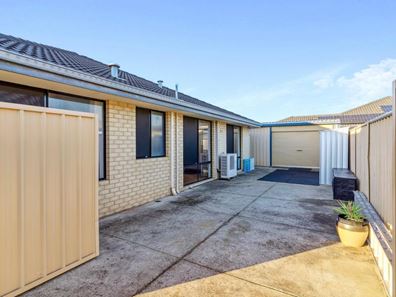 16 Carpentaria Drive, Port Kennedy WA 6172