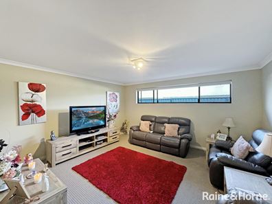 33 Grenfell Drive, Bayonet Head WA 6330