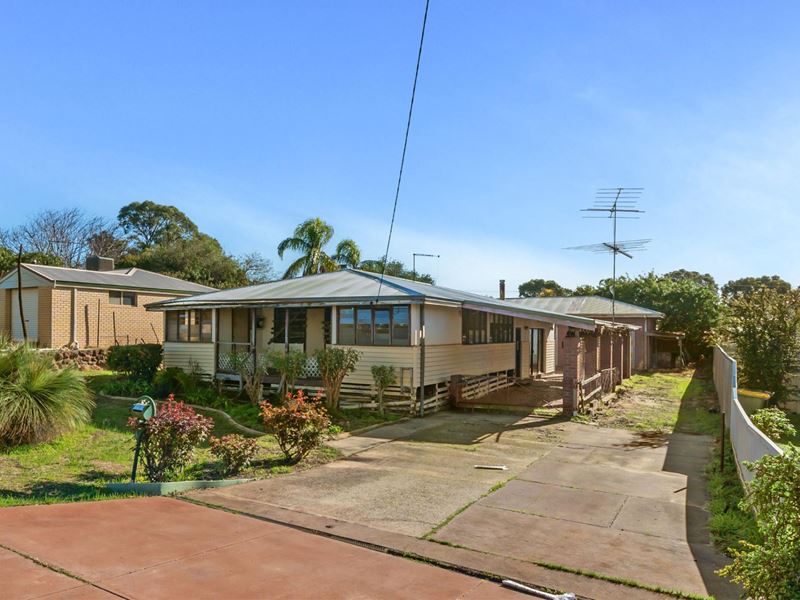 48 Wyeree Road, Mandurah