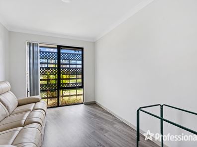 2/3 Kidman Court, Thornlie WA 6108