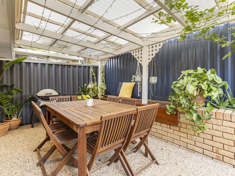 3/16 Second Avenue, Mount Lawley