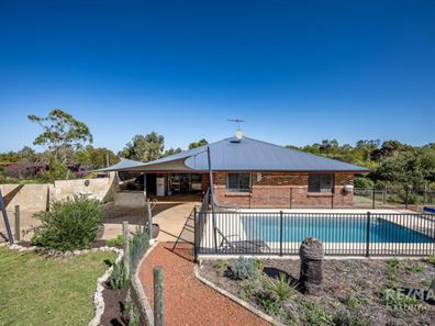 114 Seaflower Way, Gabbadah WA 6041