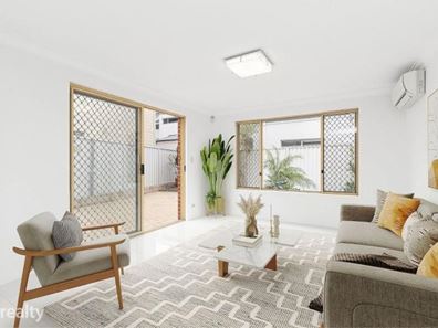 unit 4/318 Harborne Street, Glendalough WA 6016