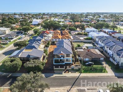 1/24 Davey Street, Mandurah WA 6210