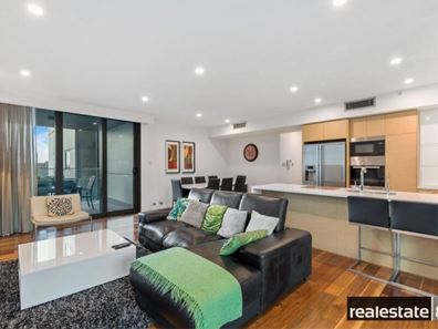 25/90 Terrace  Road, East Perth WA 6004