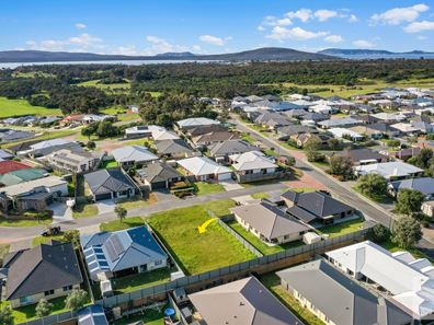 18 McCardell Crescent, Bayonet Head WA 6330