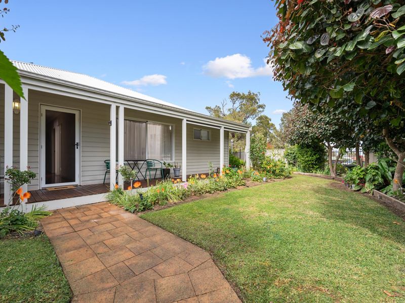 2 Astrolabe Way, Swan View