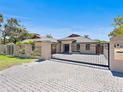 27 Batavia Place, Kallaroo WA 6025