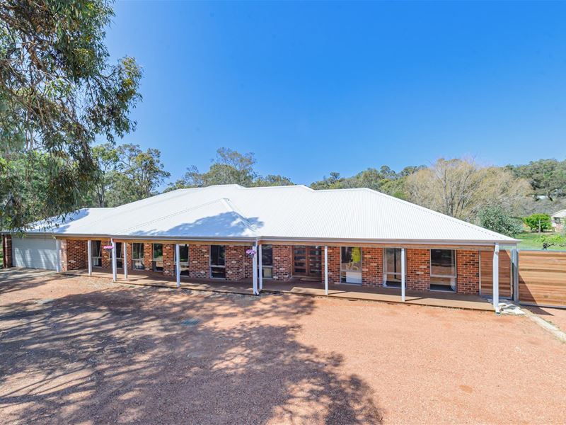 1660 Seaborne Street, Parkerville