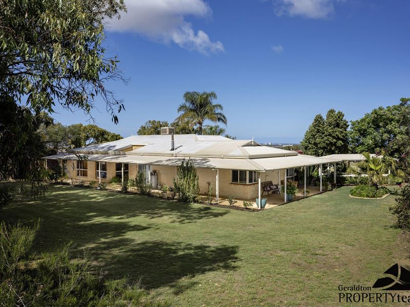 6 Trant Road, Moresby WA 6530