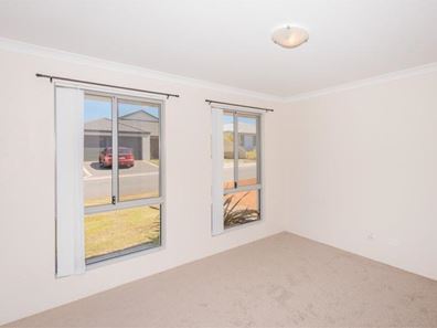 51 Wanderer Concourse, Wandina WA 6530