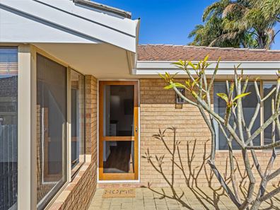 15B Charlotte Cove, Joondalup WA 6027