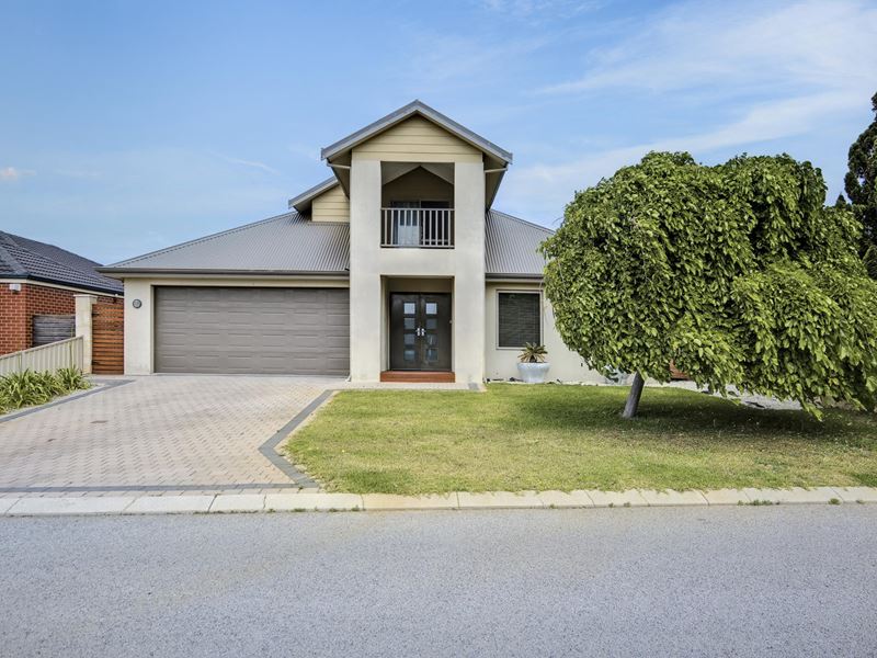 47 Seaspray Cres, Jindalee WA 6036