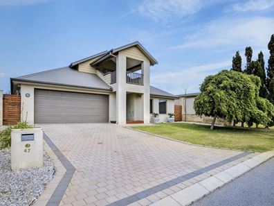 47 Seaspray Cres, Jindalee WA 6036