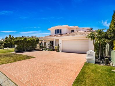 27 Canterbury Circle, Currambine WA 6028