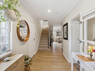 201A Wilding Street, Doubleview WA 6018