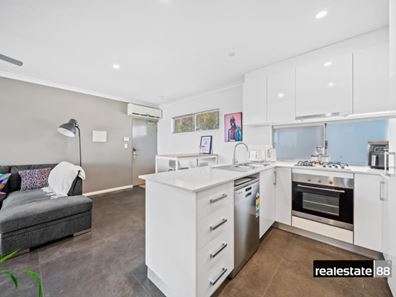 9/165 Edward Street, Osborne Park WA 6017